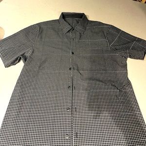 Men’s Lululemon button up shirt. large. Color is black and white.